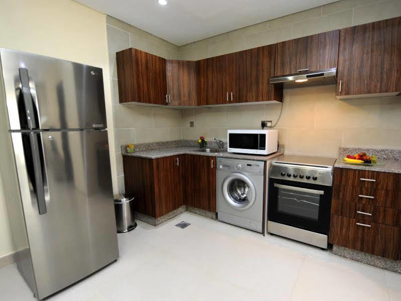Al Mansour Park Inn Hotel&Apartment Doha Exterior photo