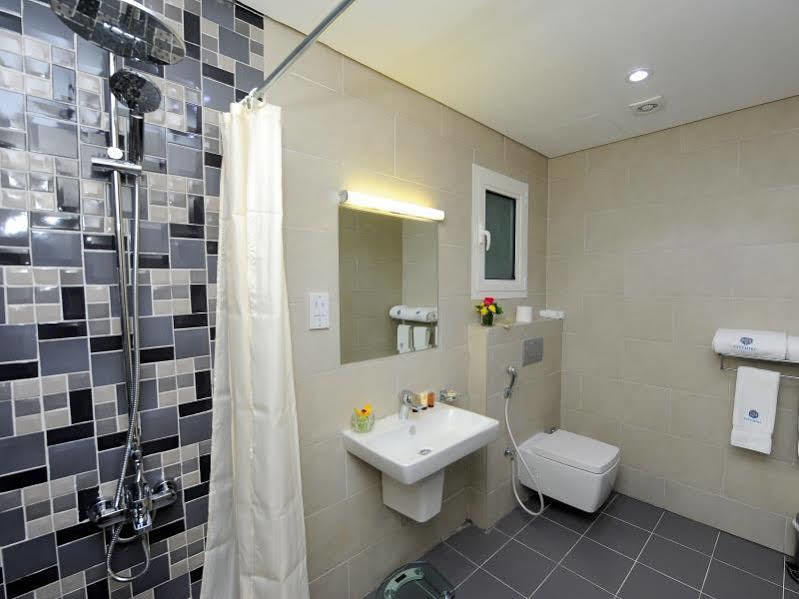 Al Mansour Park Inn Hotel&Apartment Doha Exterior photo
