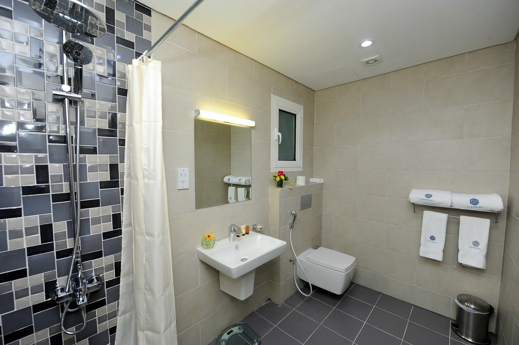 Al Mansour Park Inn Hotel&Apartment Doha Exterior photo